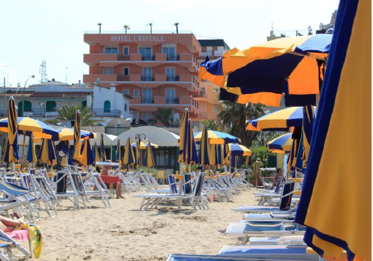 Hotel Cristall San Benedetto del Tronto Ngoại thất bức ảnh