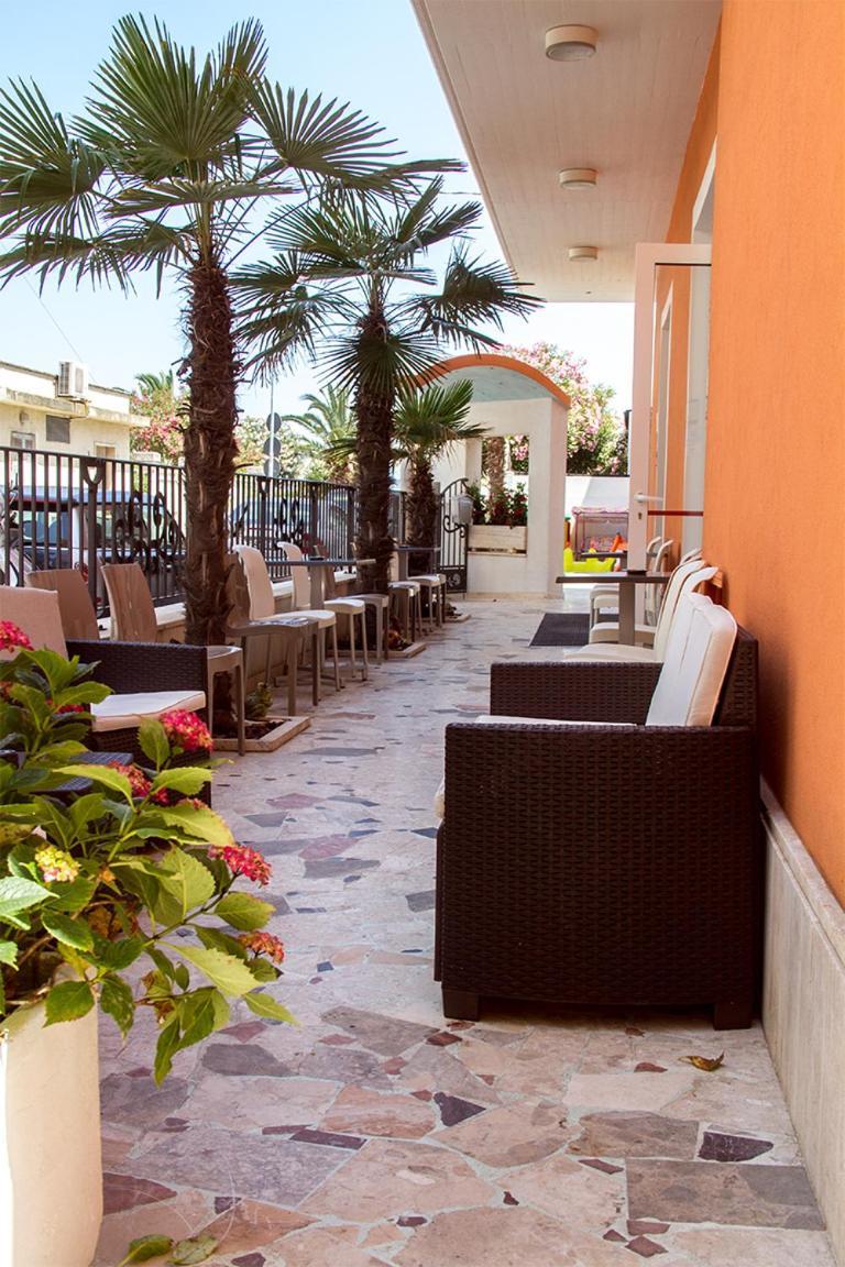 Hotel Cristall San Benedetto del Tronto Ngoại thất bức ảnh
